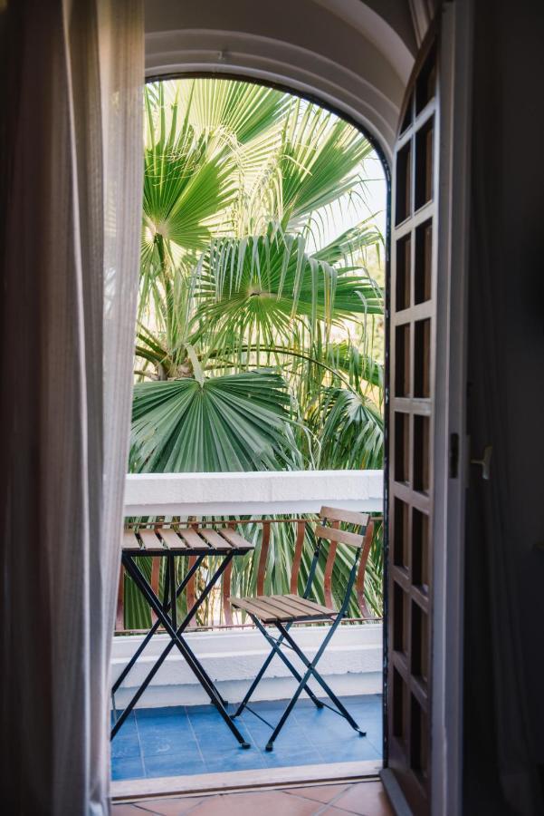 Mami Sabaudia Hotel 外观 照片