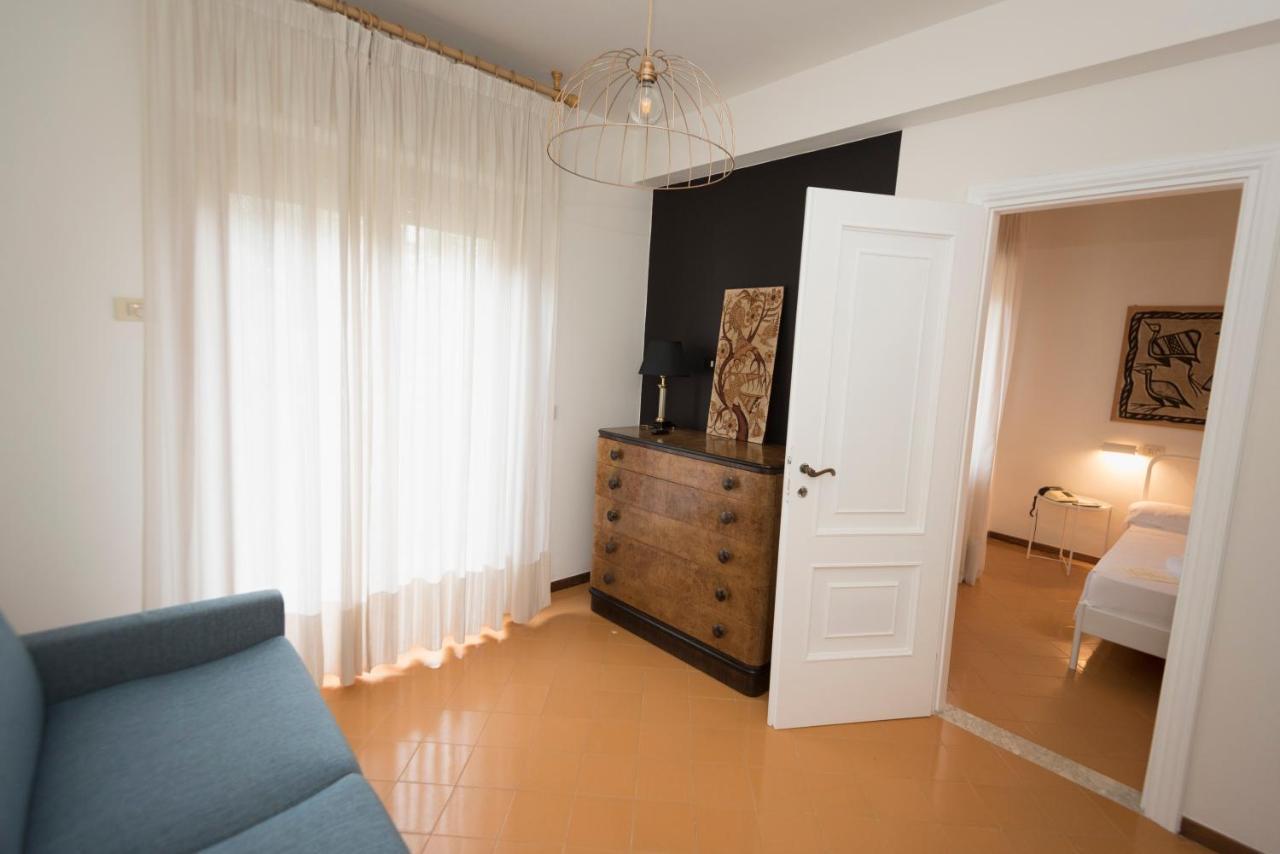 Mami Sabaudia Hotel 外观 照片