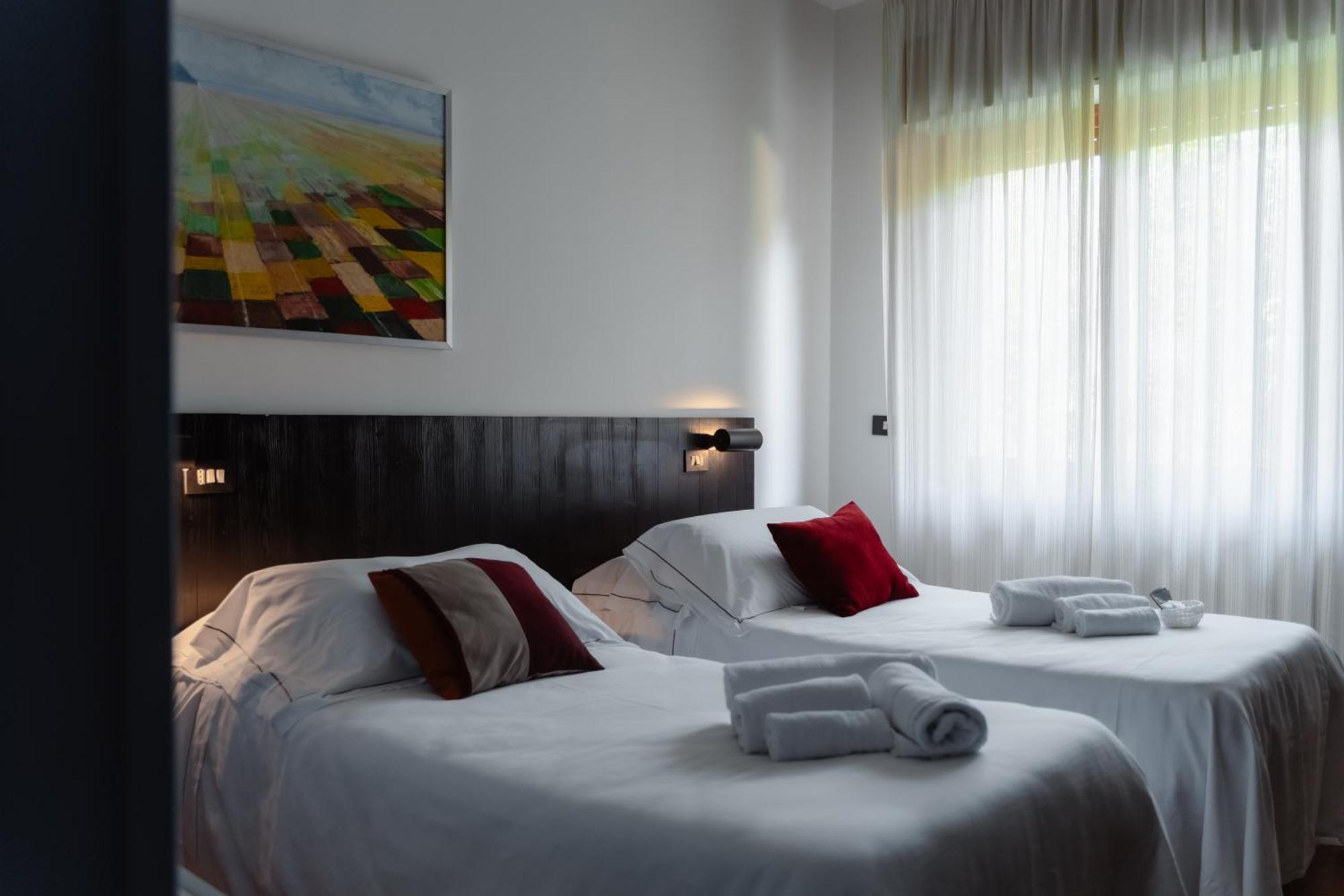 Mami Sabaudia Hotel 外观 照片